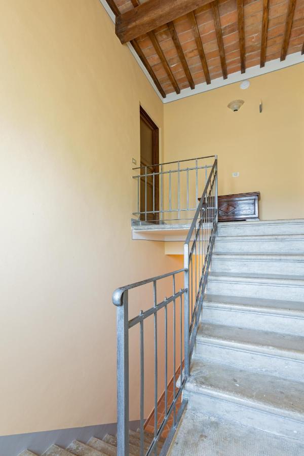 Agriturismo La Valle Della Lavanda - Podere Mezzastrada Fauglia ภายนอก รูปภาพ
